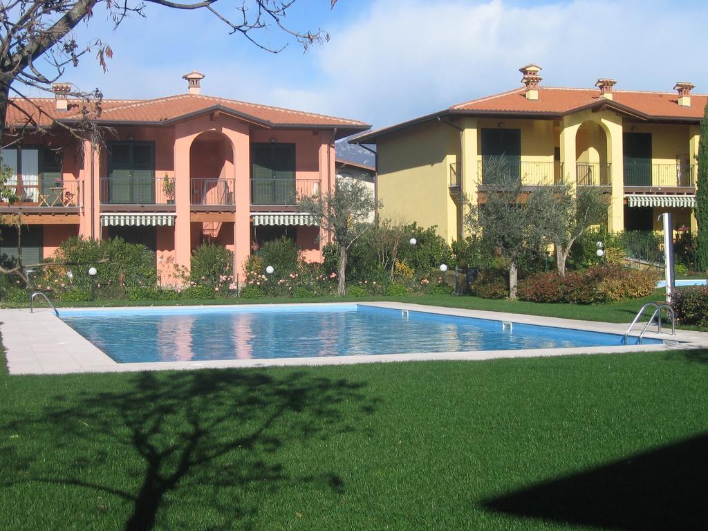 Casa Vacanze Serraglie Raffa エクステリア 写真